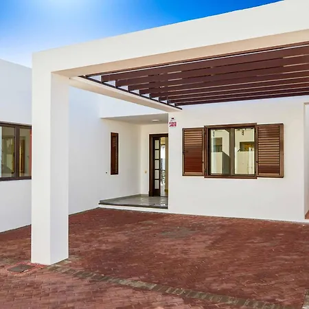 Buganvilla * פלאיה בלנקה